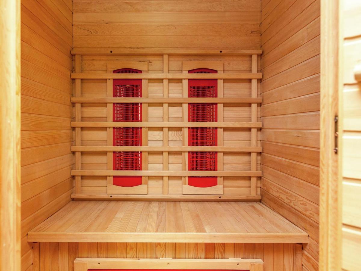 Charming Holiday Home In Malmedy With Sauna Exterior photo